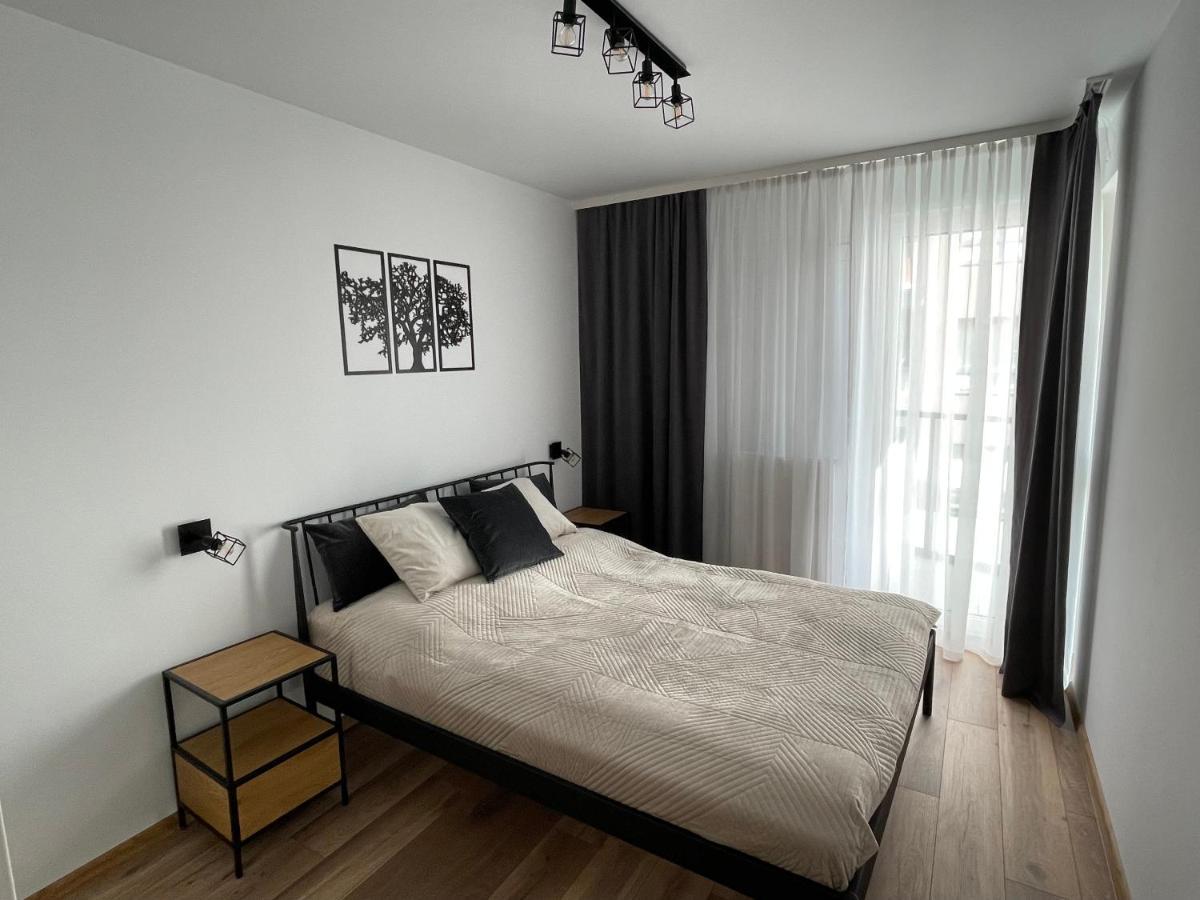 Newport Industrial Apartment وارسو المظهر الخارجي الصورة