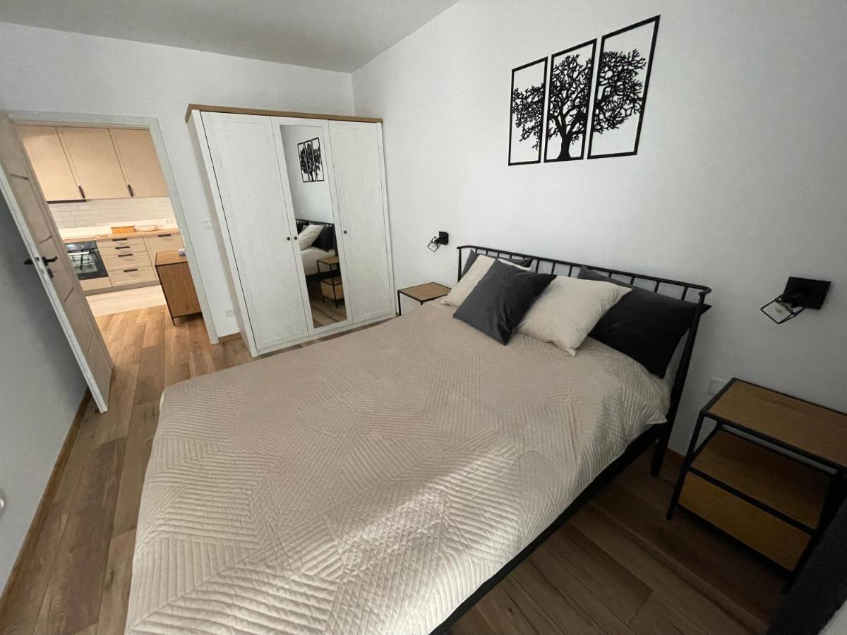 Newport Industrial Apartment وارسو المظهر الخارجي الصورة