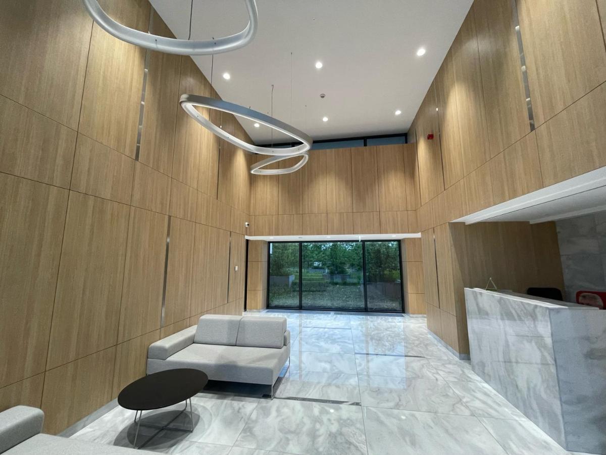 Newport Industrial Apartment وارسو المظهر الخارجي الصورة
